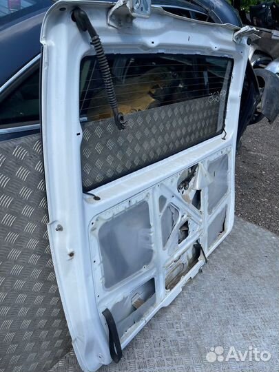 Крышка багажника Mercedes Vito W639 651.940 2011