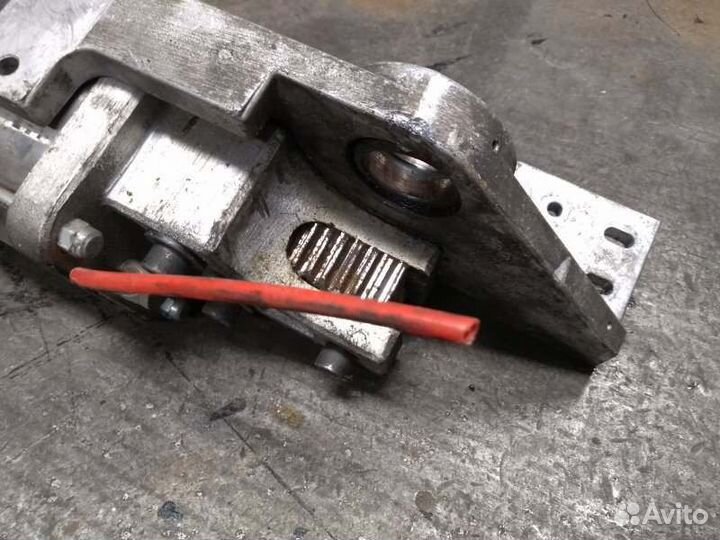 Цилиндр открывания двери Scania 4-Series