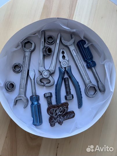 Подарок на 23 февраля шоколад