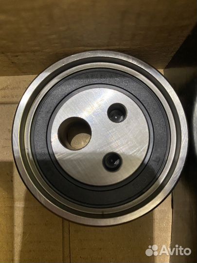 Натяжитель ремня грм