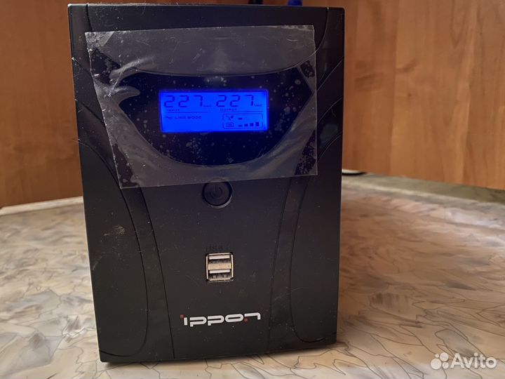 Бесперебойник ippon smart power PRO II Euro 1600