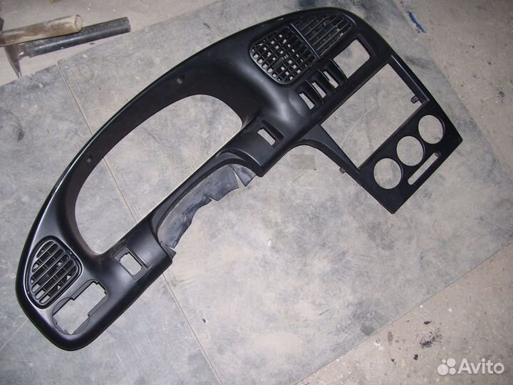 Киа спектра накладка декоративная на торпедо