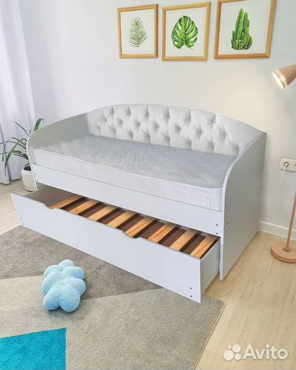 Кровать велюр детская выдвиж спальн лдсп