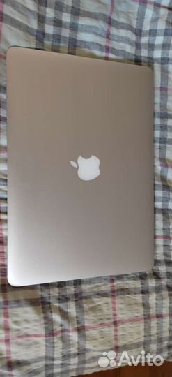 Apple MacBook Air 13 2011
