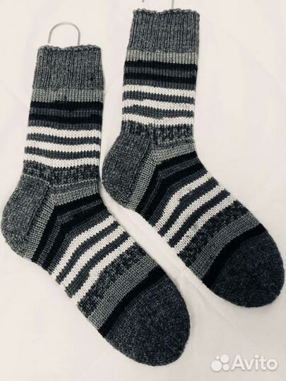 Носки шерстяные, ручная работа