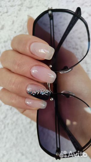 Маникюр на дому