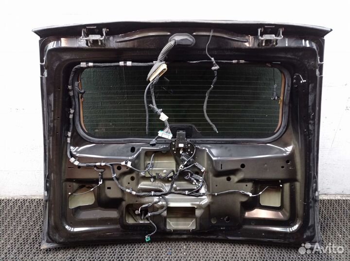 Крышка багажника GMC Yukon