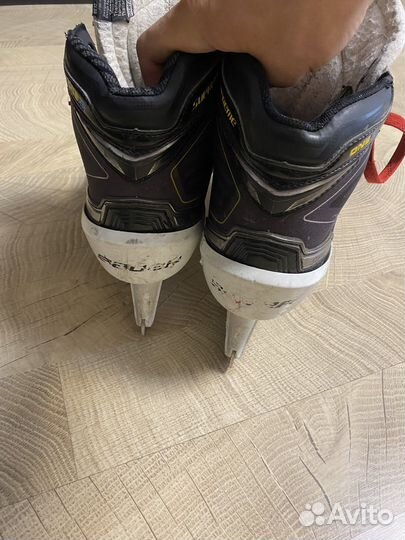 Коньки хоккейные вратарские bauer supreme one.9
