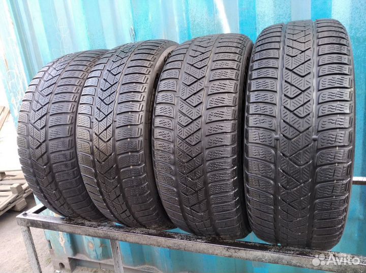 Pirelli Winter Sottozero 3 225/55 R17 100U