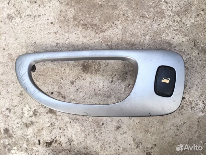 Кнопка стеклоподъемника Peugeot 307 (2901)