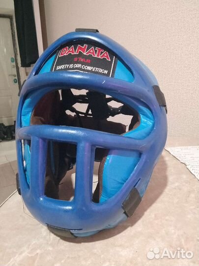 Шлем для единоборств