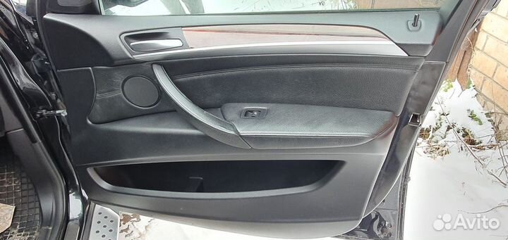 Обшивки дверей / дверные карты BMW X5 E70 черные