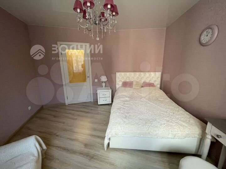 2-к. квартира, 64,1 м², 1/10 эт.