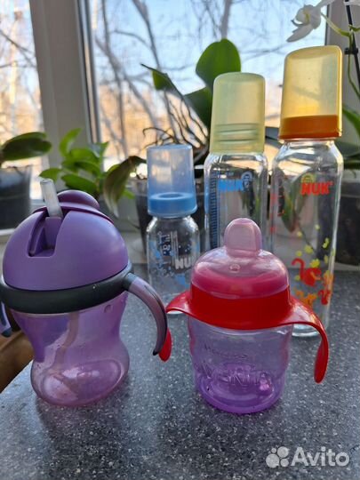 Бутылочки для кормления, поильники