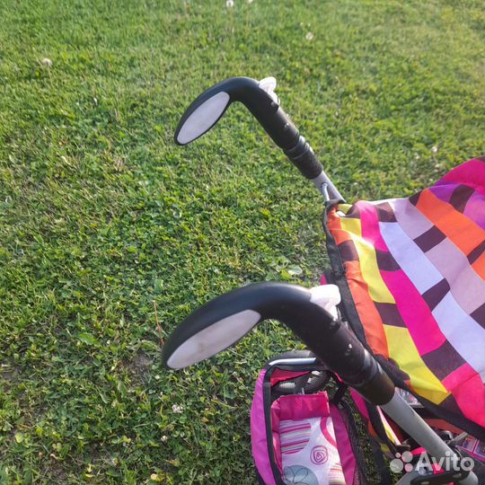 Коляска для кукол