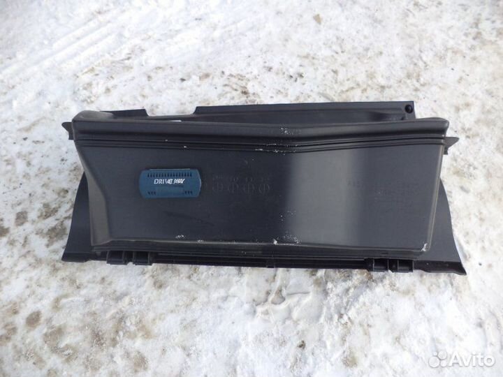 Бардачок Toyota Corolla Fielder ZRE142 2ZR-FE