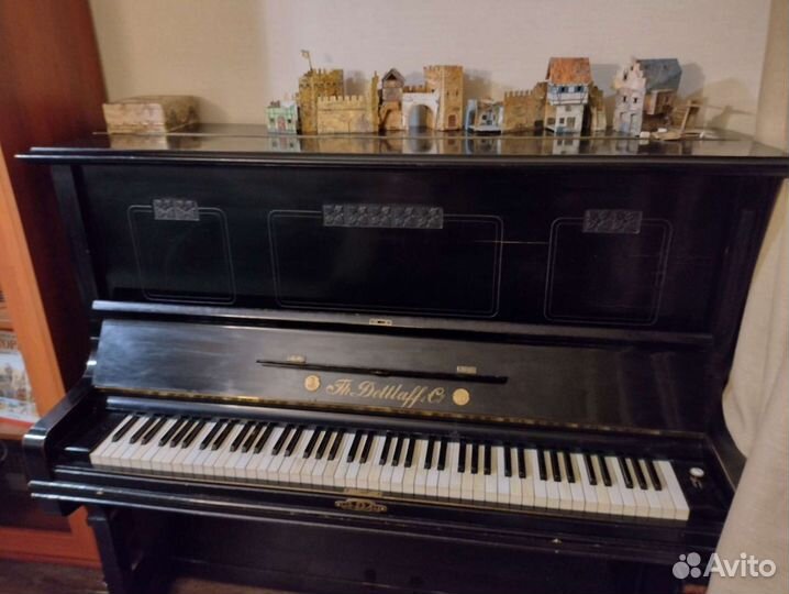 Антикварное Пианино