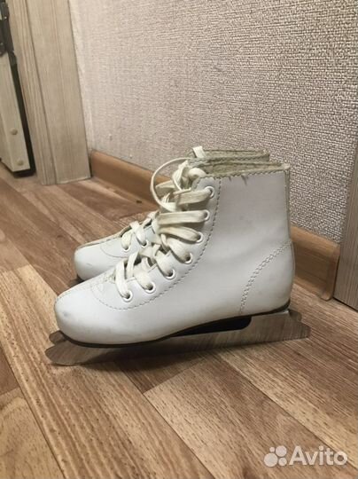 Коньки детские с двумя лезвиями 28 размер