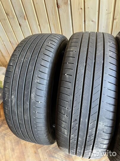 Bridgestone Alenza 001 235/55 R19 101V