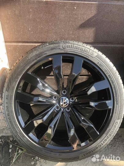 Новый оригинальный комплект VW Tigyan R20