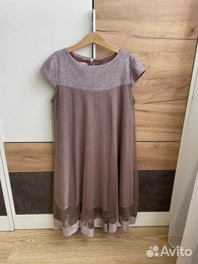 Платье для девочки вечернее 140