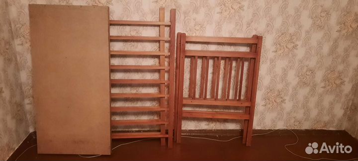 Детская кроватка с матрасом