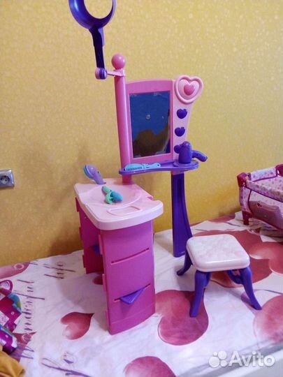 Зеркало трюмо для девочки