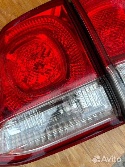 Фары от Toyota land cruiser 200