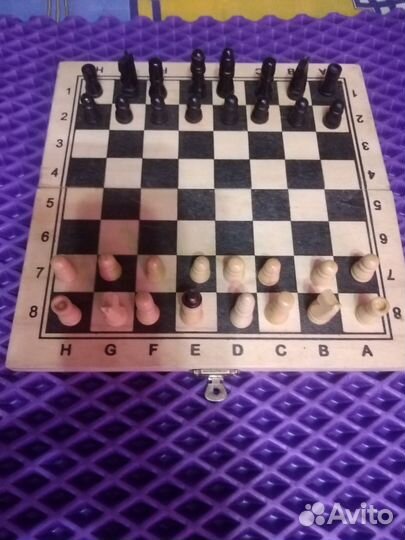 Шахматы деревянные маленькие