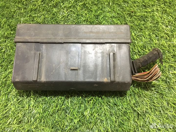 Блок реле Opel Vectra B