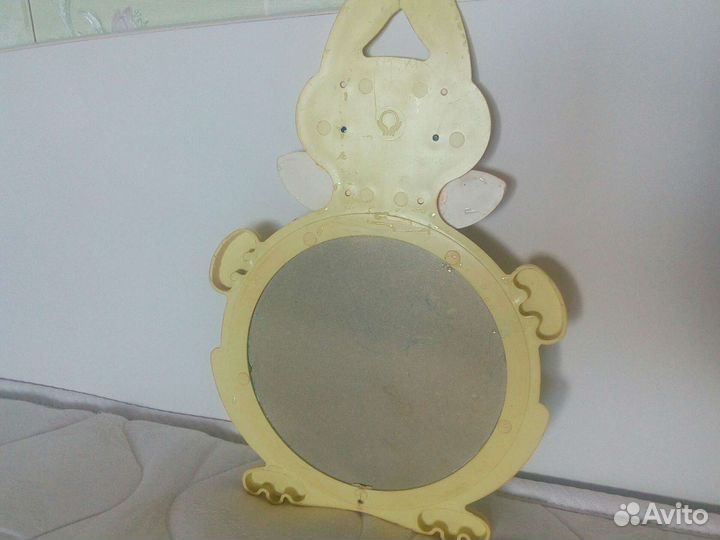 Зеркало детское настенное
