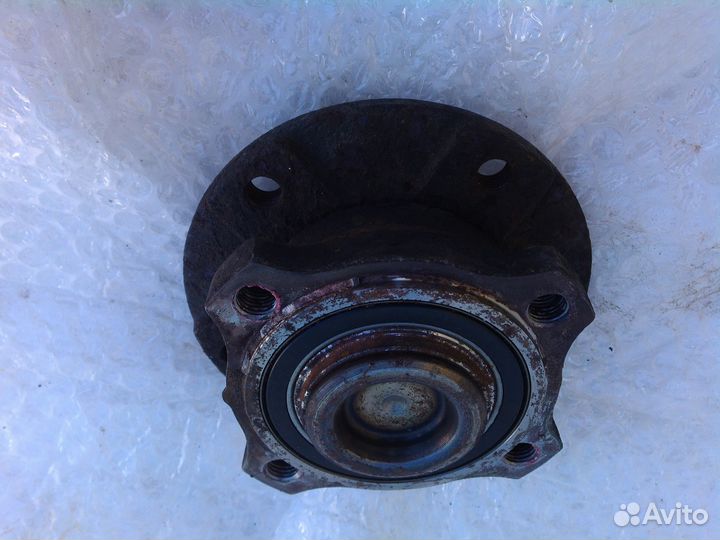 Бмв 5 (Е60) -передняя ступица