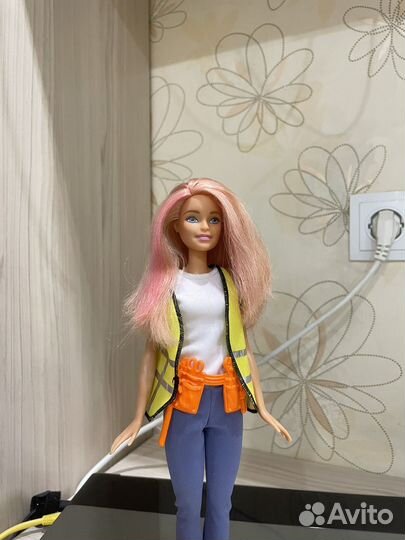 Кукла барби
