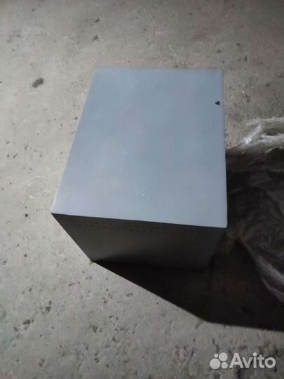 Серверный шкаф 9U антивандальный