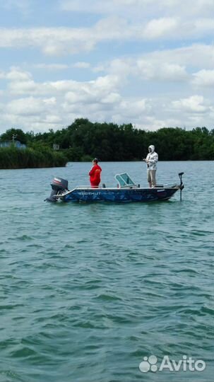 Рыбалка с гидом на Иваньковском водохранилище