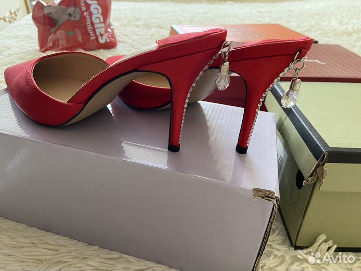 Обувь женская 38 размер