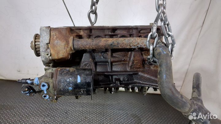 Блок цилиндров Fiat Punto 176 B 2.000