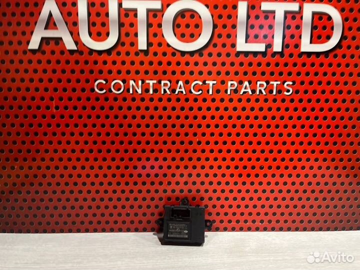 Блок управления двери задней левой Land Rover