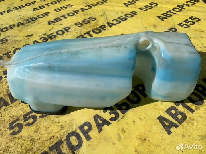 Бачок омывателя Renault Logan