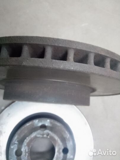 Тормозные диски Toyota Corolla e120