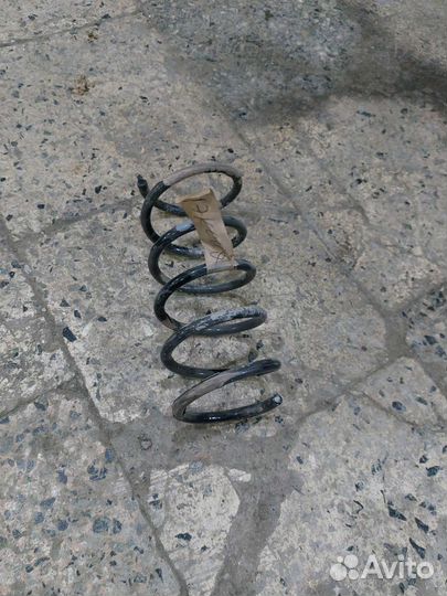 Пружина передняя Daewoo Nexia