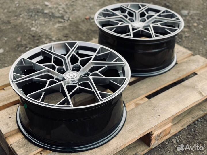 Диски HRE perfomance R18 5x114,3