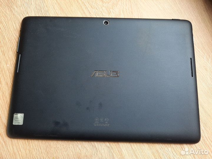 Планшет asus memo Pad FHD 10 ME302C