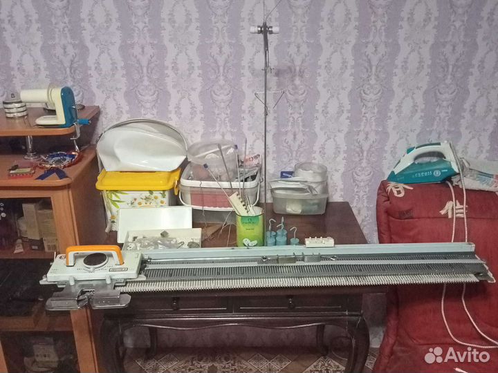 Машина вязальная двухфонтурная