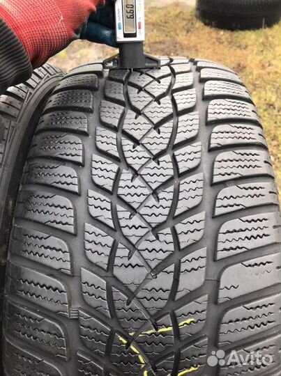 Goodyear UltraGrip Performance 2 225/40 R18