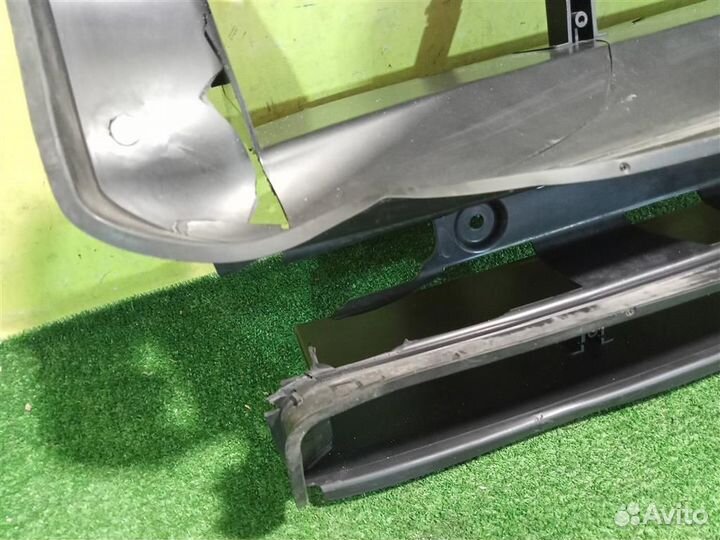 Воздуховод радиатора Land Rover Defender (110) 20