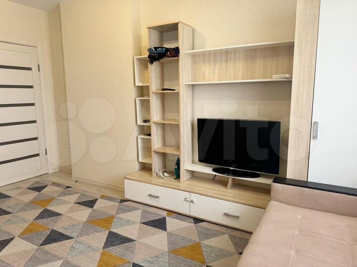 1-к. квартира, 37 м², 18/23 эт.