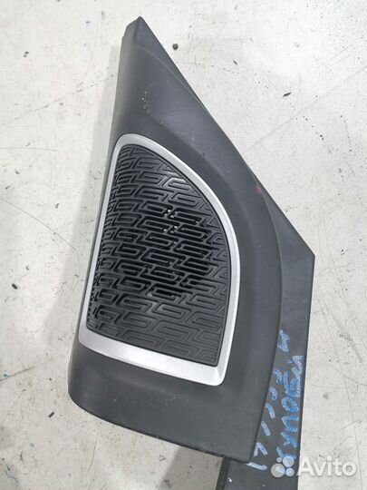 Накладка двери передняя левая с динамиком