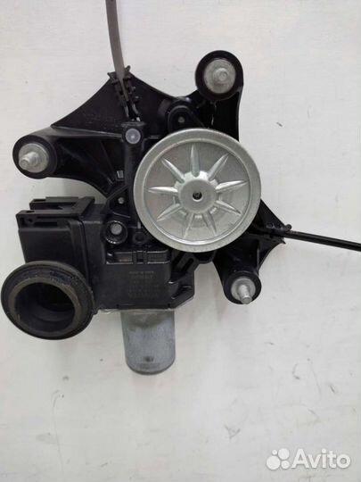 Стеклоподьемник задний левый Toyota Rav 4 XA50