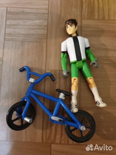 Игрушки серии BEN10 (бентен)